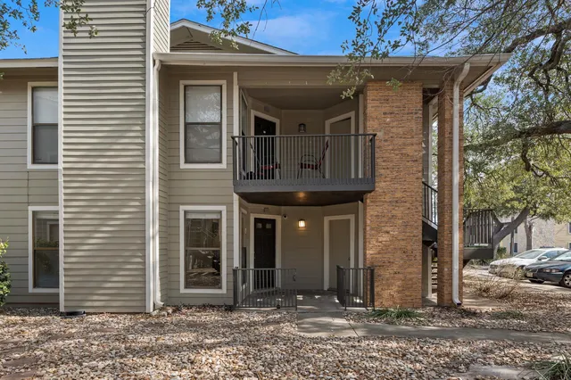 10616 Mellow Mdws #3A, Austin, TX 78750