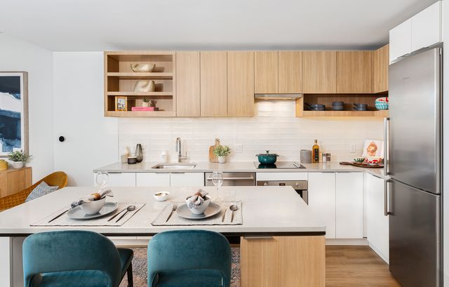 899 Congress St #807, Boston, MA 02210
