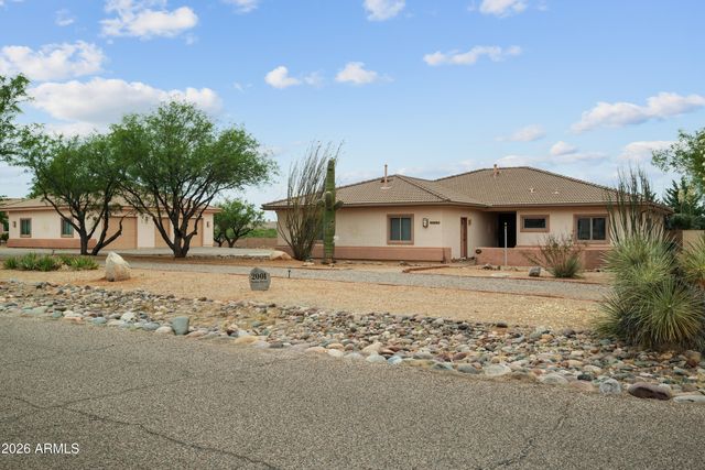 2001 E SUMA Drive, Sierra Vista, AZ 85650