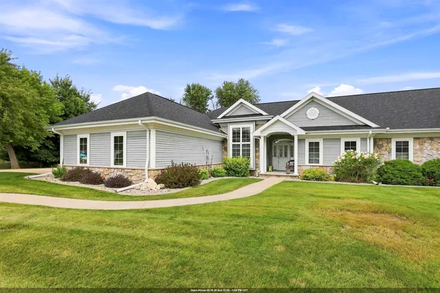 4704 Timber Row, Appleton, WI 54914