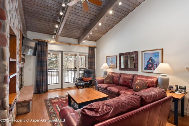 690 Carriage Way #A3F, Snowmass Village, CO 81615