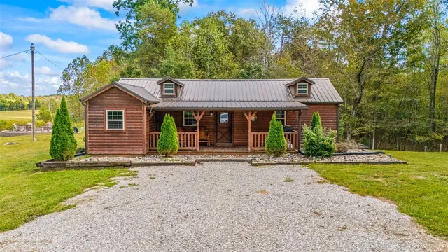 303 Payton Hollow Rd, Cub Run, KY 42729