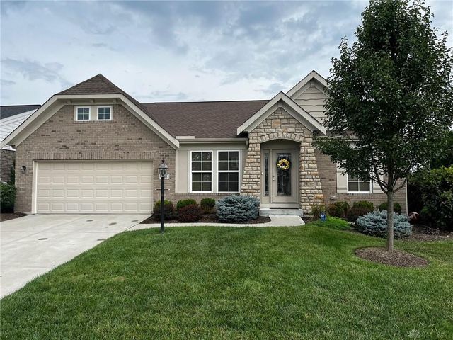 465 Clearsprings Dr, Springboro, OH 45066