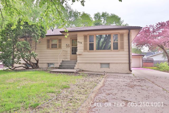 3116 S  Lake Ave, Sioux Falls, SD 57105