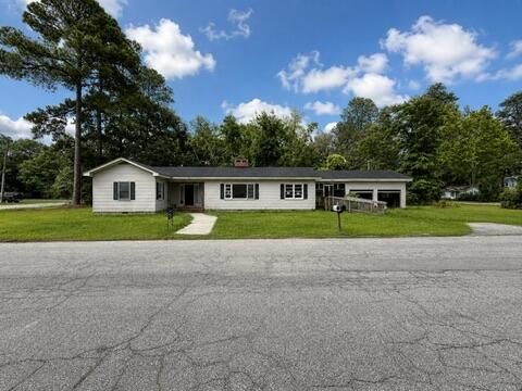 201 Willard St #A & B, Hampton, SC 29924