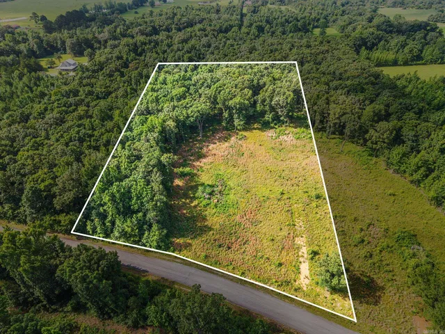 Roosevelt Rd, Judsonia, AR 72081