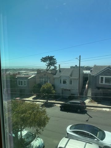 710-712 46th Ave #A, San Francisco, CA 94121