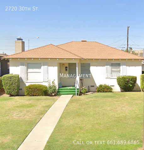 2720 30th St, Bakersfield, CA 93301