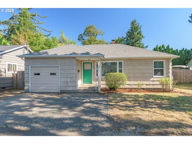 881 E  24th Ave, Eugene, OR 97405