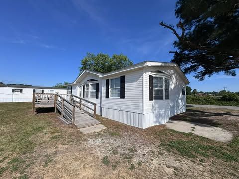 726 Braswell Rd, Smithfield, NC 27577