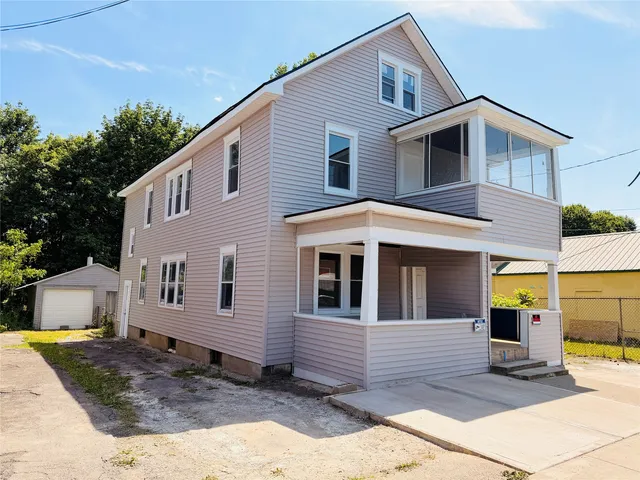 224 Corliss Ave, Johnson City, NY 13790