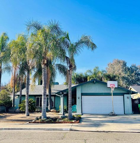 3141 Village Woods Dr, Atwater, CA 95301