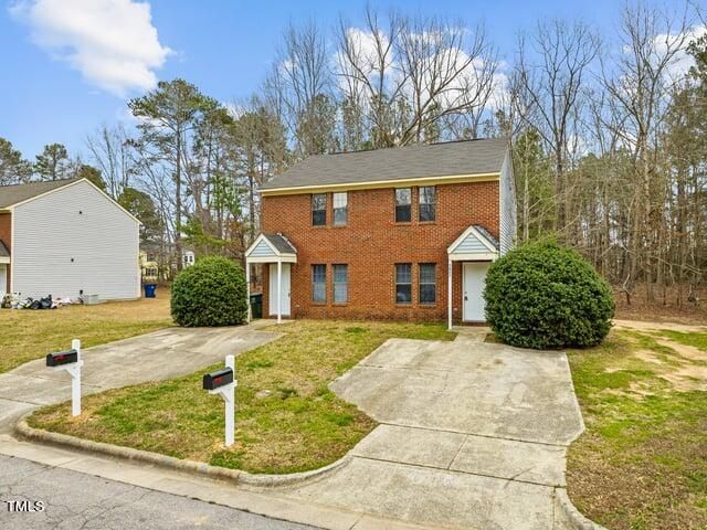 2807 Ferret Ct, Raleigh, NC 27610