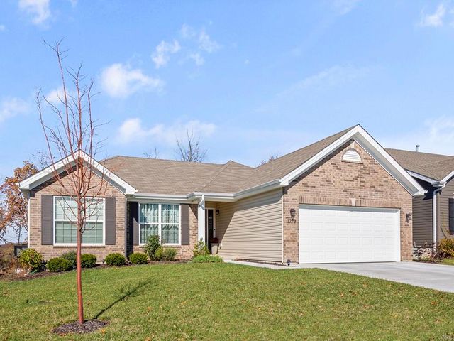 2 Hickory At Wilmer Xing, Wentzville, MO 63385