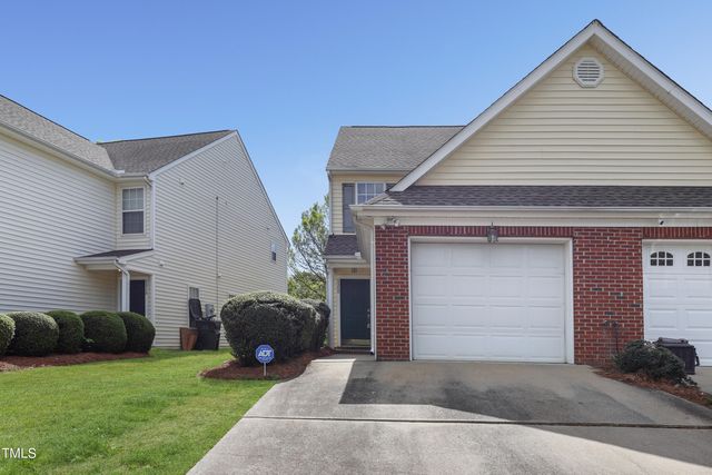 5308 Eagle Trace Dr, Raleigh, NC 27604