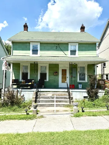 310 E  Hazel St, Covington, VA 24426