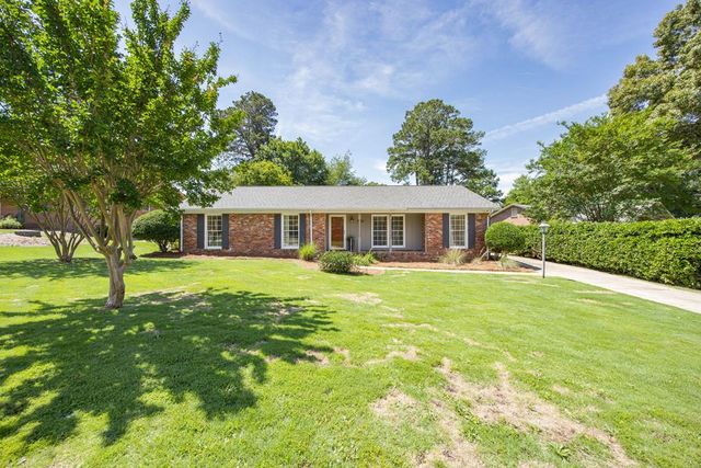 5959 Saint Leonards Dr, Columbus, GA 31909