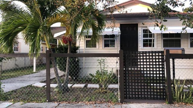 1115 Grant St, West Palm Beach, FL 33407