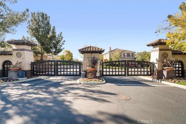 13978 Bear Fence Ct, Moorpark, CA 93021