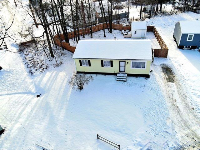 18 Ewell Court, Saint Albans, VT 05478