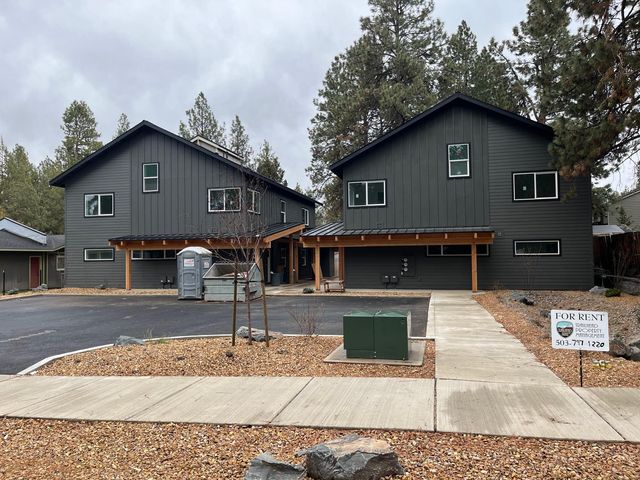 1643 SW Knoll Ave, Bend, OR 97702