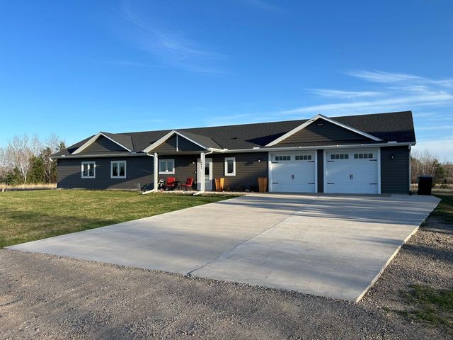 10465 301st Ave NW, Princeton, MN 55371