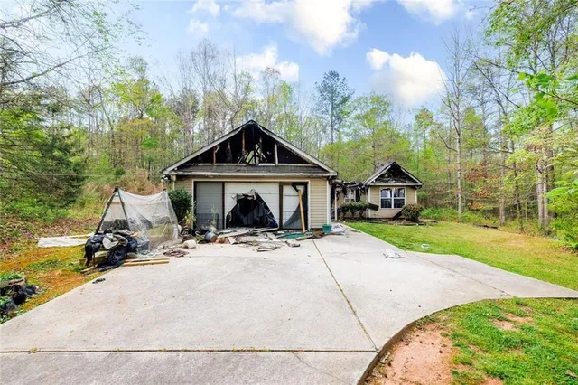 210 Whitehead Dr #18, Covington, GA 30016