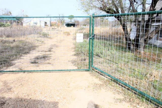 602 N  Marion St, Richland Springs, TX 76871