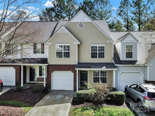 4531 Panther Pl, Charlotte, NC 28269