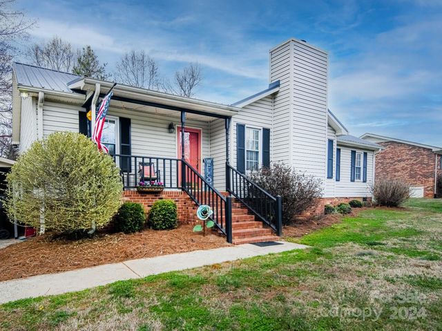 1304 Armstrong Ford Rd, Belmont, NC 28012