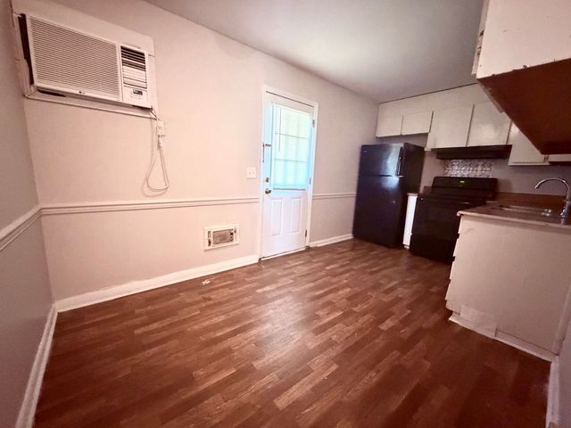 406 Russell Pkwy #7, Warner Robins, GA 31088