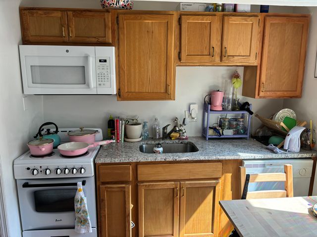 4537 Osage Ave #1R, Philadelphia, PA 19143