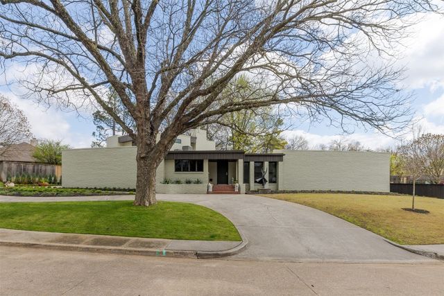 1112 Whispering Pines Dr, Norman, OK 73072