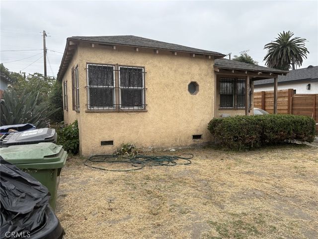 922 E  97th St, Los Angeles, CA 90002