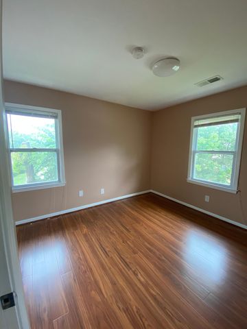 1413 Townley Dr #305, Lexington, KY 40511