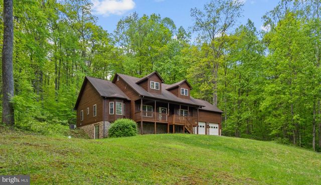 2622 Ccc Rd, Linden, VA 22642