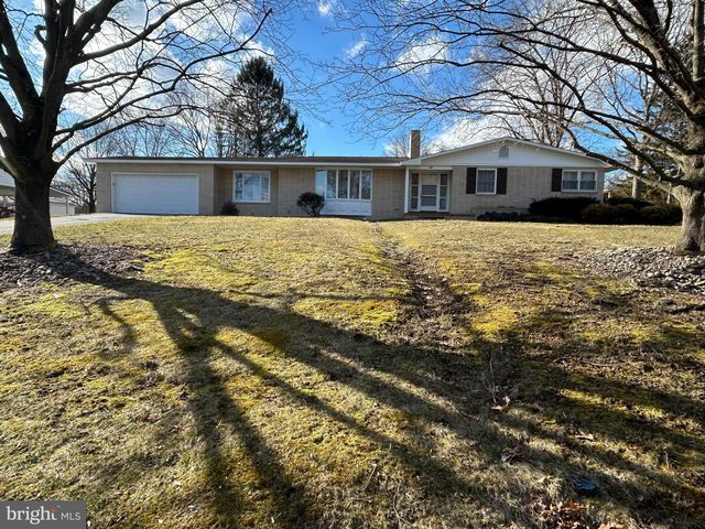 649 Lincoln Ave, Curwensville, PA 16833