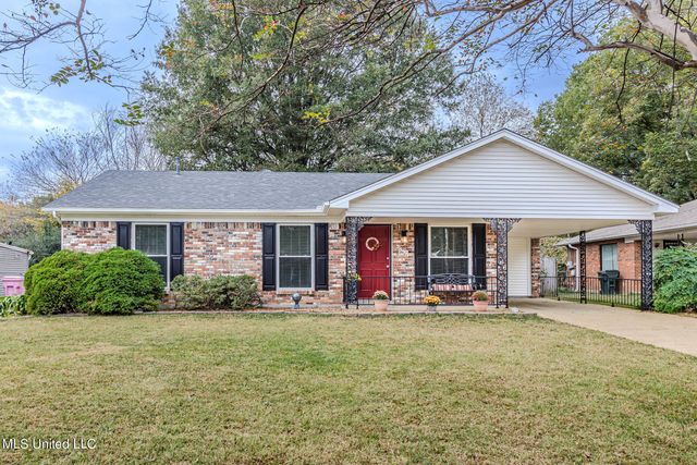 7855 Brentwood Cv, Southaven, MS 38671