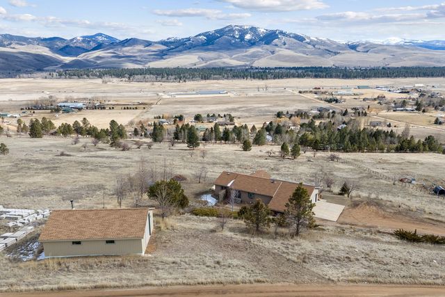 16090 Dundee Rd, Florence, MT 59833
