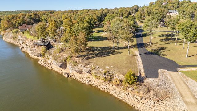 21 Rivers Edge Cv #7, Bath Springs, TN 38311