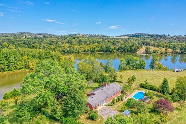 505 Oldham Rd, Hartsville, TN 37074