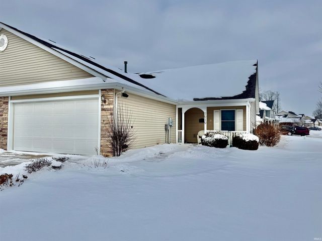 1919 Greyson Dr, Auburn, IN 46706