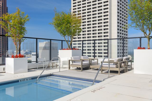 693 Peachtree St   NE #21C, Atlanta, GA 30308