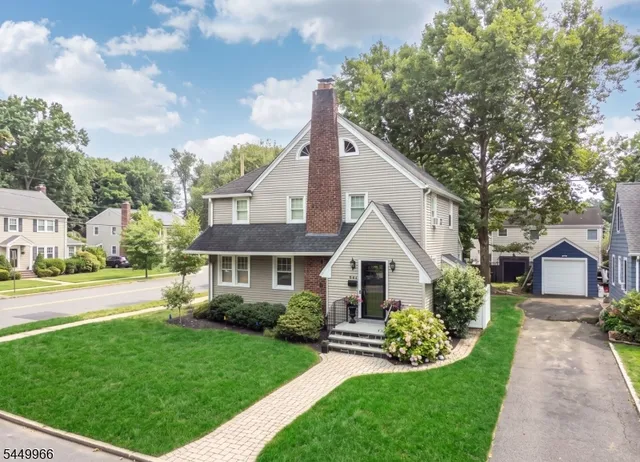 644 Linwood Ave, Ridgewood, NJ 07450