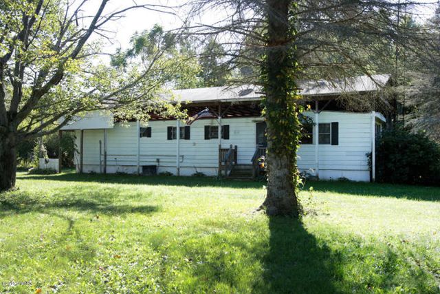 35656 Whiskey Run Rd, Mattawan, MI 49071