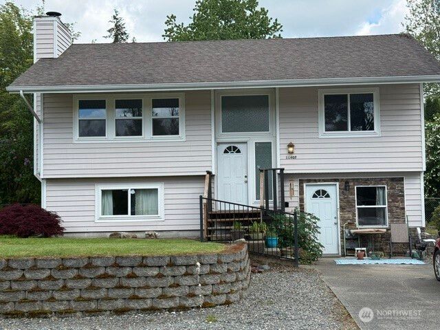 11407 240th Avenue Ct E, Buckley, WA 98321