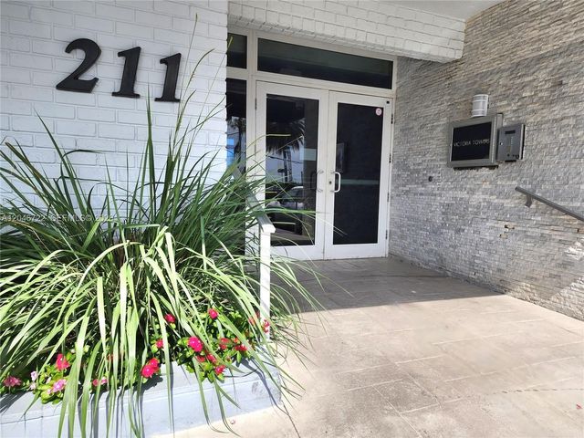 211 S  Ocean Dr #501, Hollywood, FL 33019