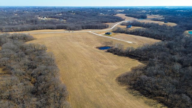 14 Grandview Acres, Boonville, MO 65233