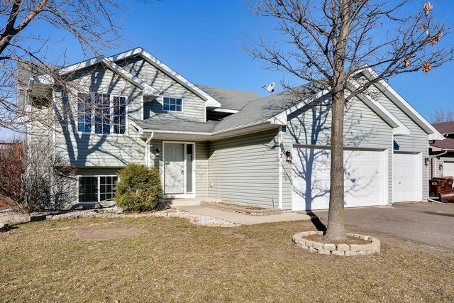 617 Emerson Ave N, Montrose, MN 55363