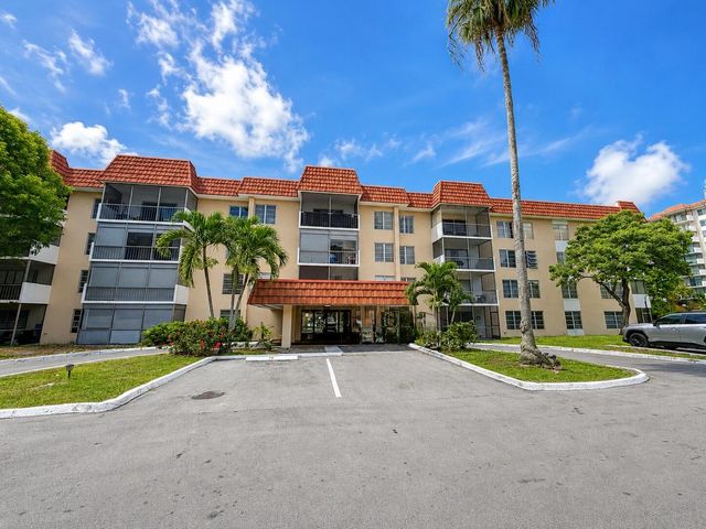 4168 Inverrary Dr #103, Fort Lauderdale, FL 33319